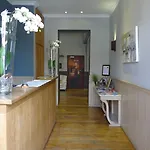 Le Monte-cristo Hotel