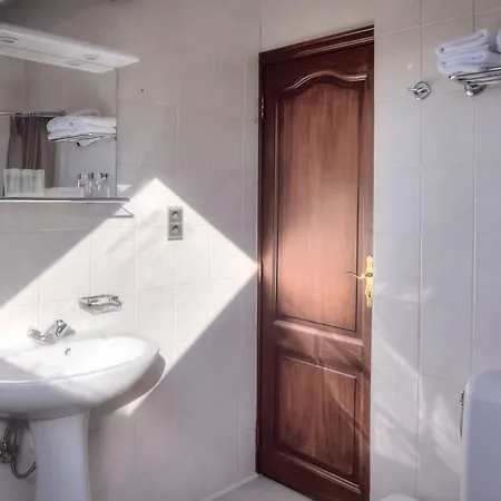 Le Monte-cristo מלון