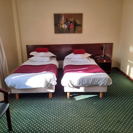 Le Monte-cristo Hotel