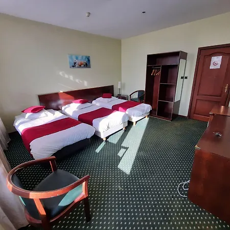 Le Monte-cristo Szálloda 3*