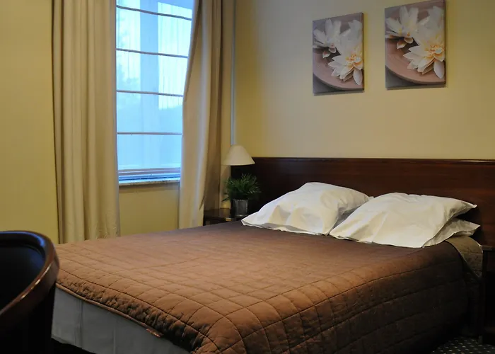 Le Monte-cristo Hotel