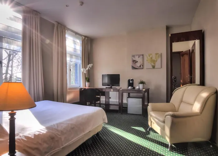 Le Monte-cristo 3* Mons